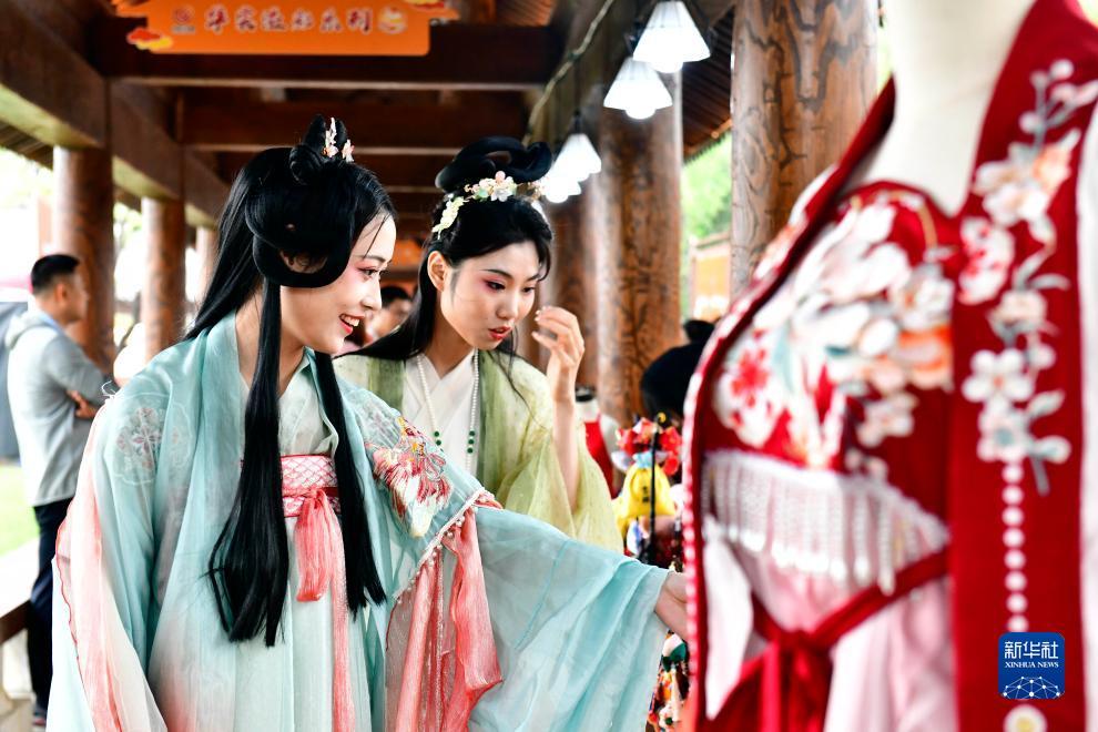 ag亚娱集团